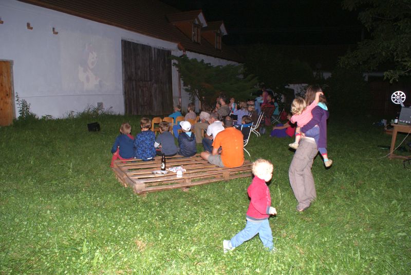 Projekce pro děti v Záhoří - Srpen 2016