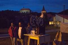 První den - film Jak se zbavit Helenky