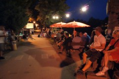 Čtvrtá projekce - koncert skupiny Jakofakt?