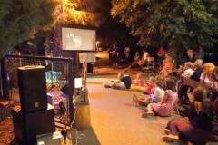 Čtvrtá projekce - koncert skupiny Jakofakt?