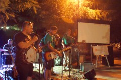 Čtvrtá projekce - koncert skupiny Jakofakt?