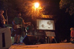 Čtvrtá projekce - koncert skupiny Jakofakt?