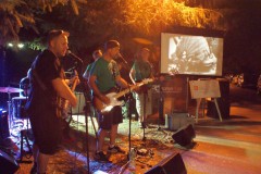 Čtvrtá projekce - koncert skupiny Jakofakt?